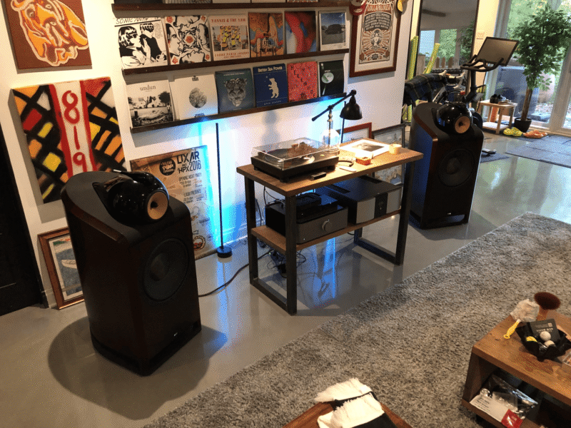 Bill S.'s audio system in Quebec
