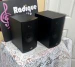 PSB Alpha B Bookshelf Speakers Made in Canada, Metal Grills - Image 3