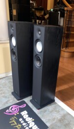 Recent model Paradigm Monitor 7 v7, Floorstanding Speakers - Image 4