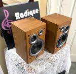 Attractive Yamaha 3-Way Bookshelf Speakers in Cherry NX-GX505 - Image 4