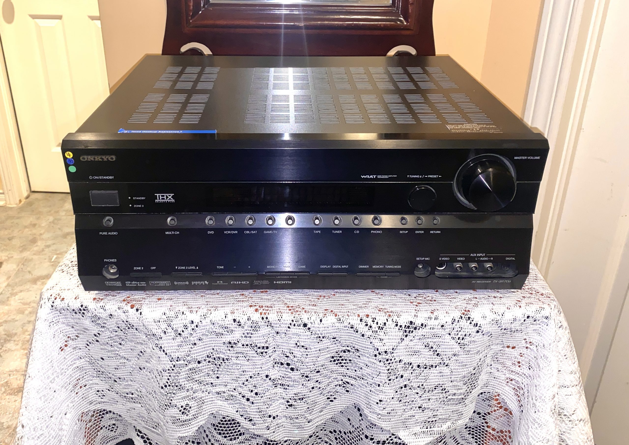 Award Winning Onkyo AVR 700 Watt 7.1 AVR w/ 4 x HDMI TX