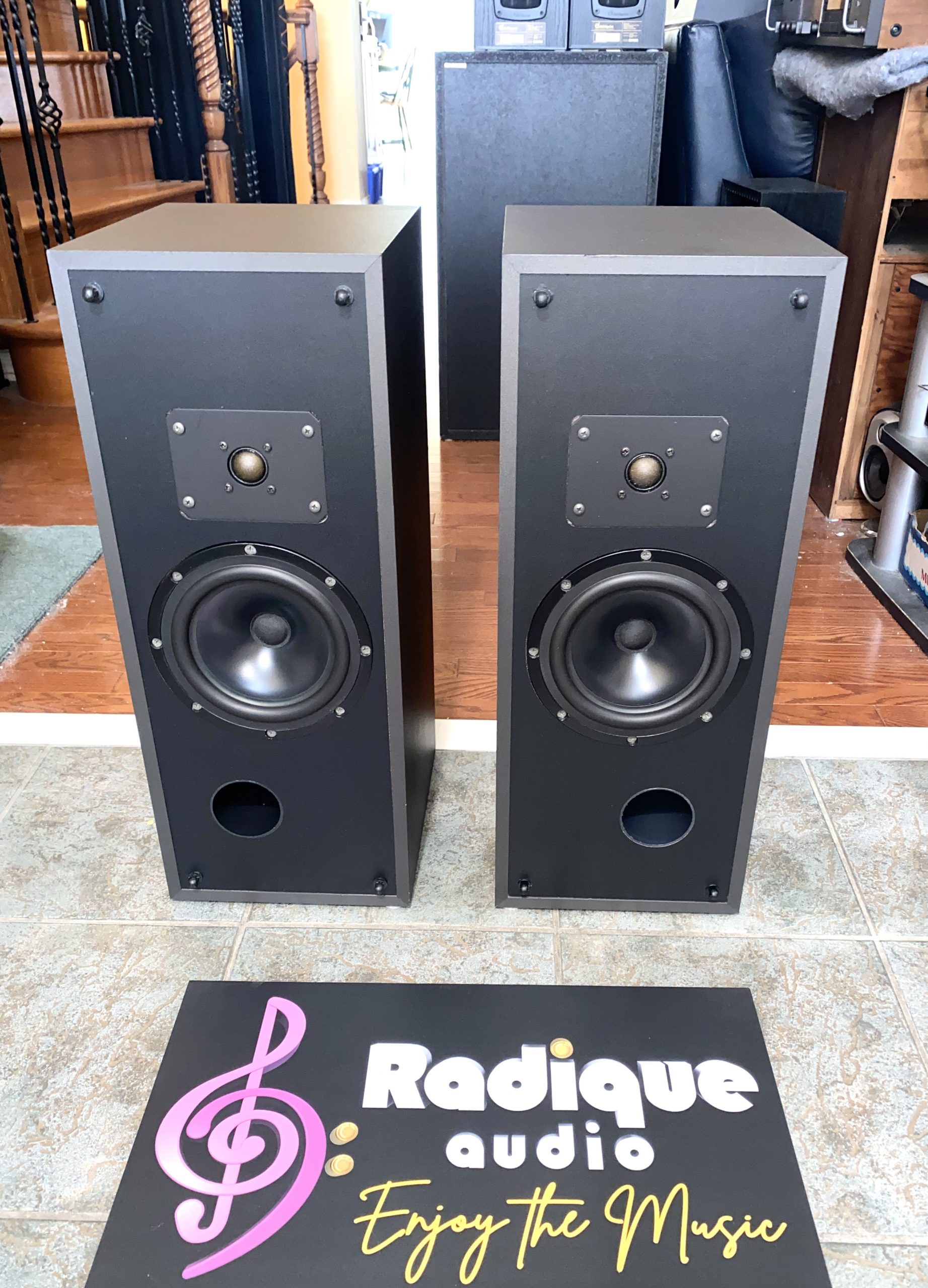 Rega Camber 2.5 1 Made in Canada Rega Camber Floor Standing Speakers 2.5 - Image 1