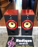 Impressive B&W Stand-mount/Bookshelf Speakers DM602