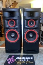 Impressive Cerwin-Vega 3-Way Floor-standing Speakers XLS-12