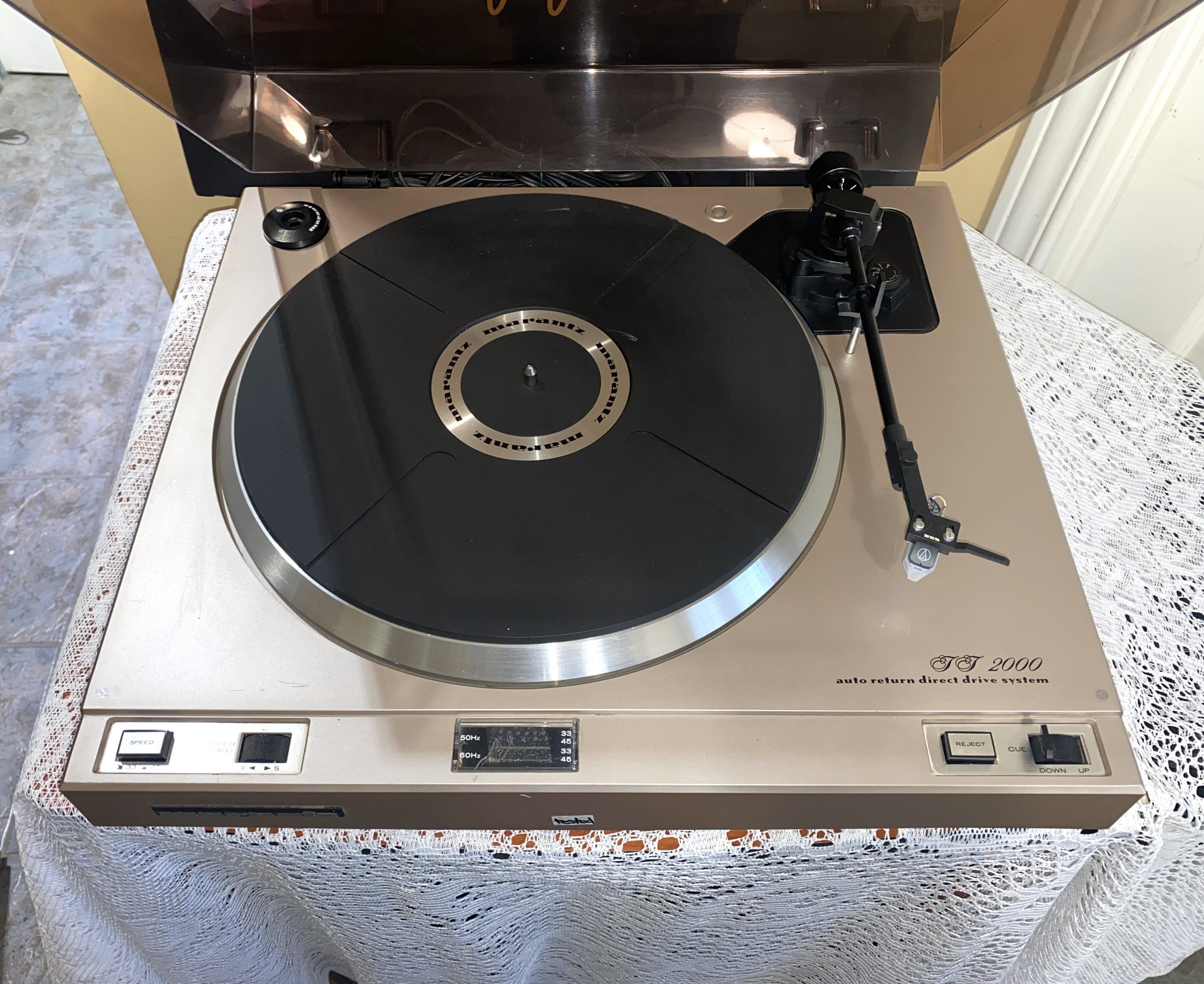Vintage Marantz Direct Drive Semi-Automatic Turntable TT2000