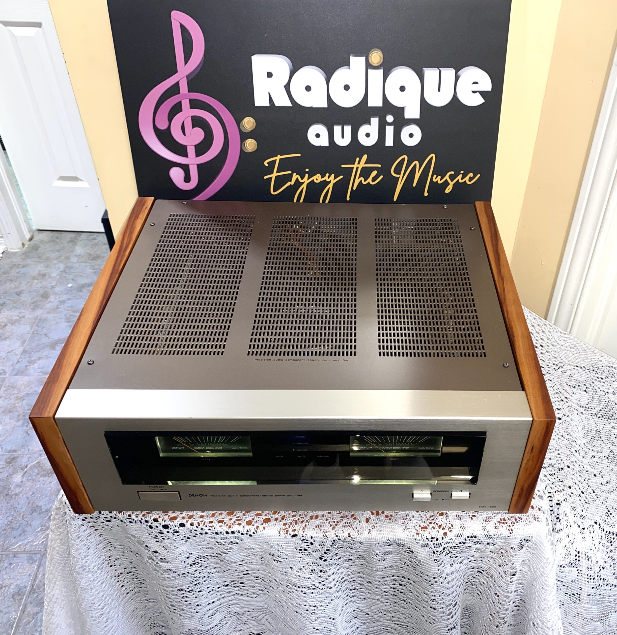 Vintage Denon 150 WPC Power Amplifier in Cherry POA-1500 - Radique Inc