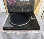 TEAC Semi-Automatic Belt Drive Turntable P-490