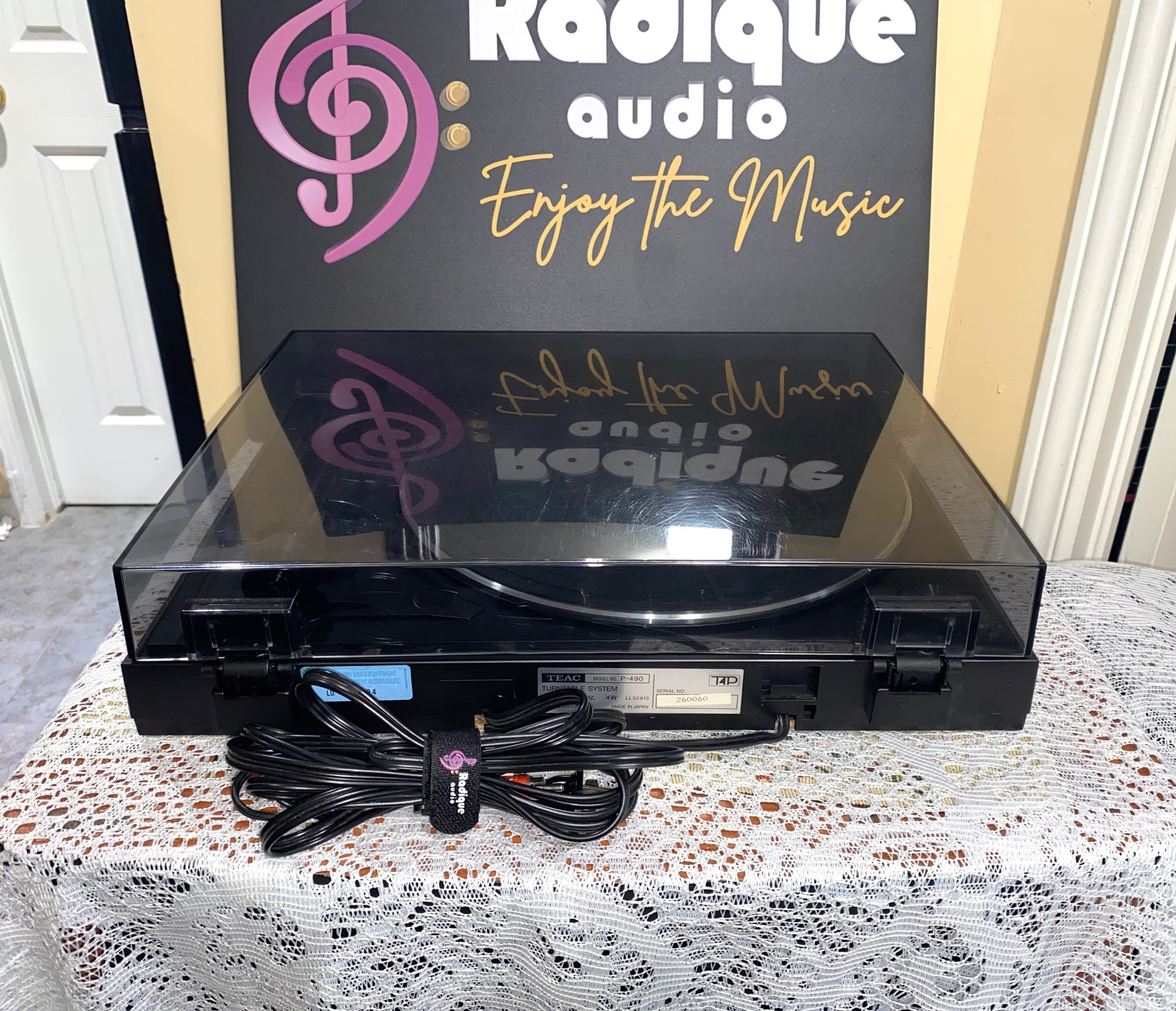 その他 TEAC TEAC Semi-Automatic Belt Drive Turntable P-490 - Radique Inc