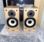 Tannoy Mercury Bookshelf Speakers in Light Maple Mercury mx2