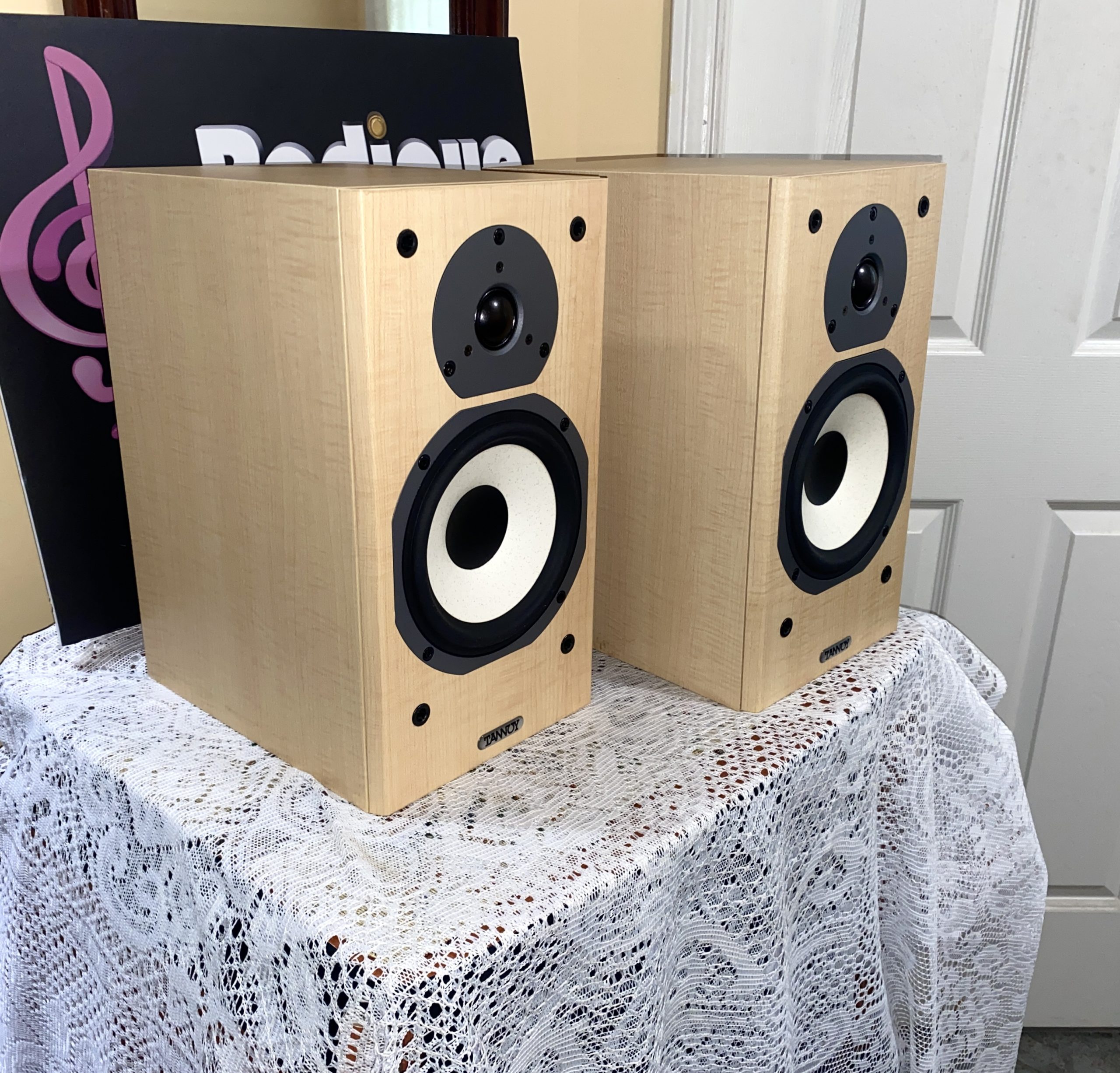Tannoy Mercury Bookshelf Speakers in Light Maple Mercury mx2