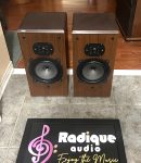 B&W DM22 Bookshelf Speakers – Walnut Veneer, Made in England