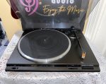 Technics Semi-Automatic Belt Drive Turntable SL-B27U