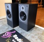 Large Audiophile Bookshelf Speakers from B&W DM610i - Image 3