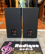 Large Audiophile Bookshelf Speakers from B&W DM610i - Image 6