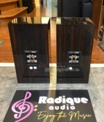 Gorgeous Energy Connoisseur Bookshelf Speakers in Rosewood	C-2 - Image 6
