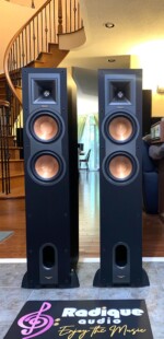 Highly Efficient Modern Klipsch 400 Watt (Peak) Towers R-26F