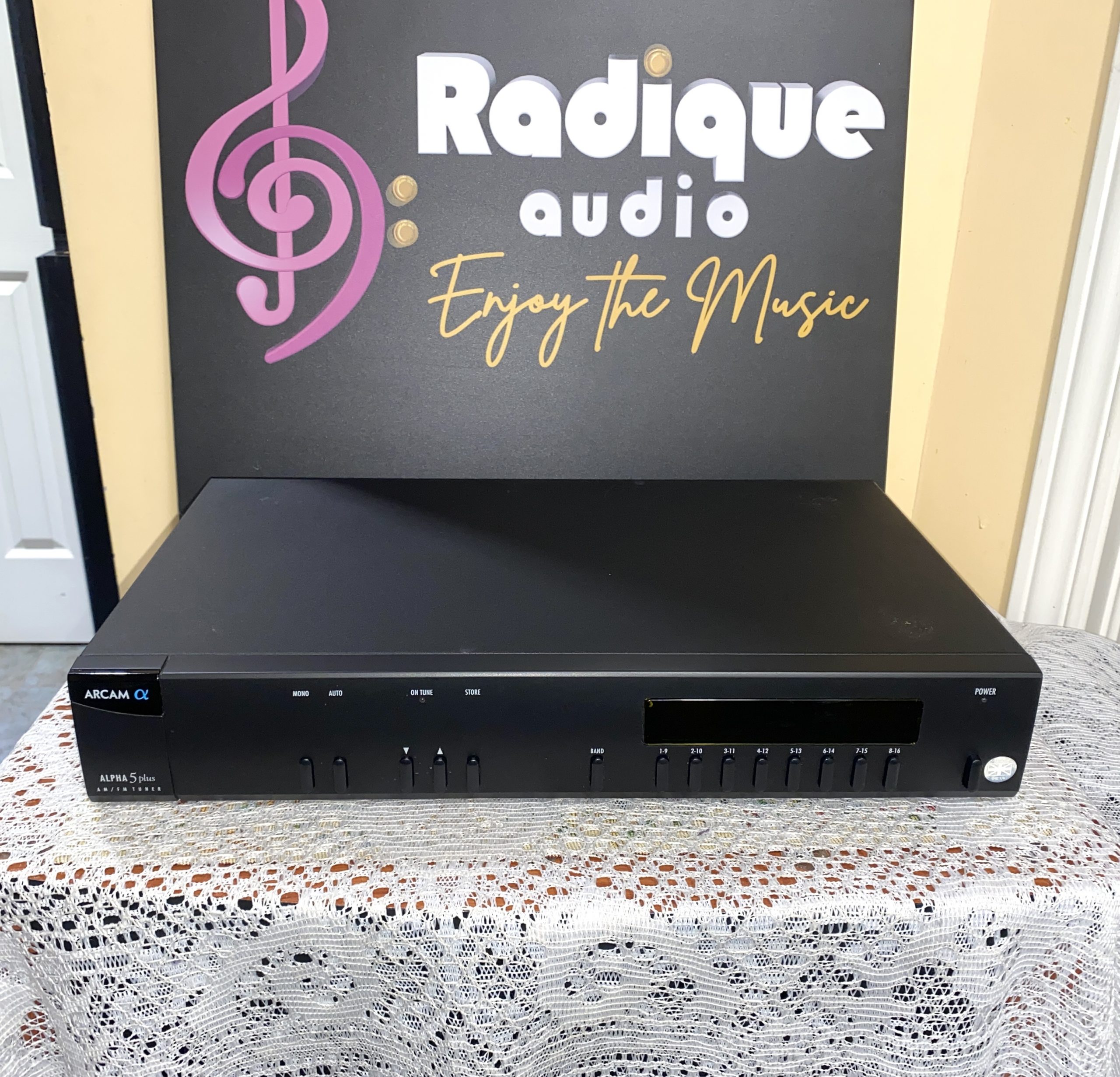 Arcam Alpha 5 Plus 1 Arcam Alpha 5 Plus AM/FM Stereo Tuner - Made in UK - Image 1