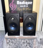 Polk Audio RT35i Bookshelf Speakers in Real Wood Veneer