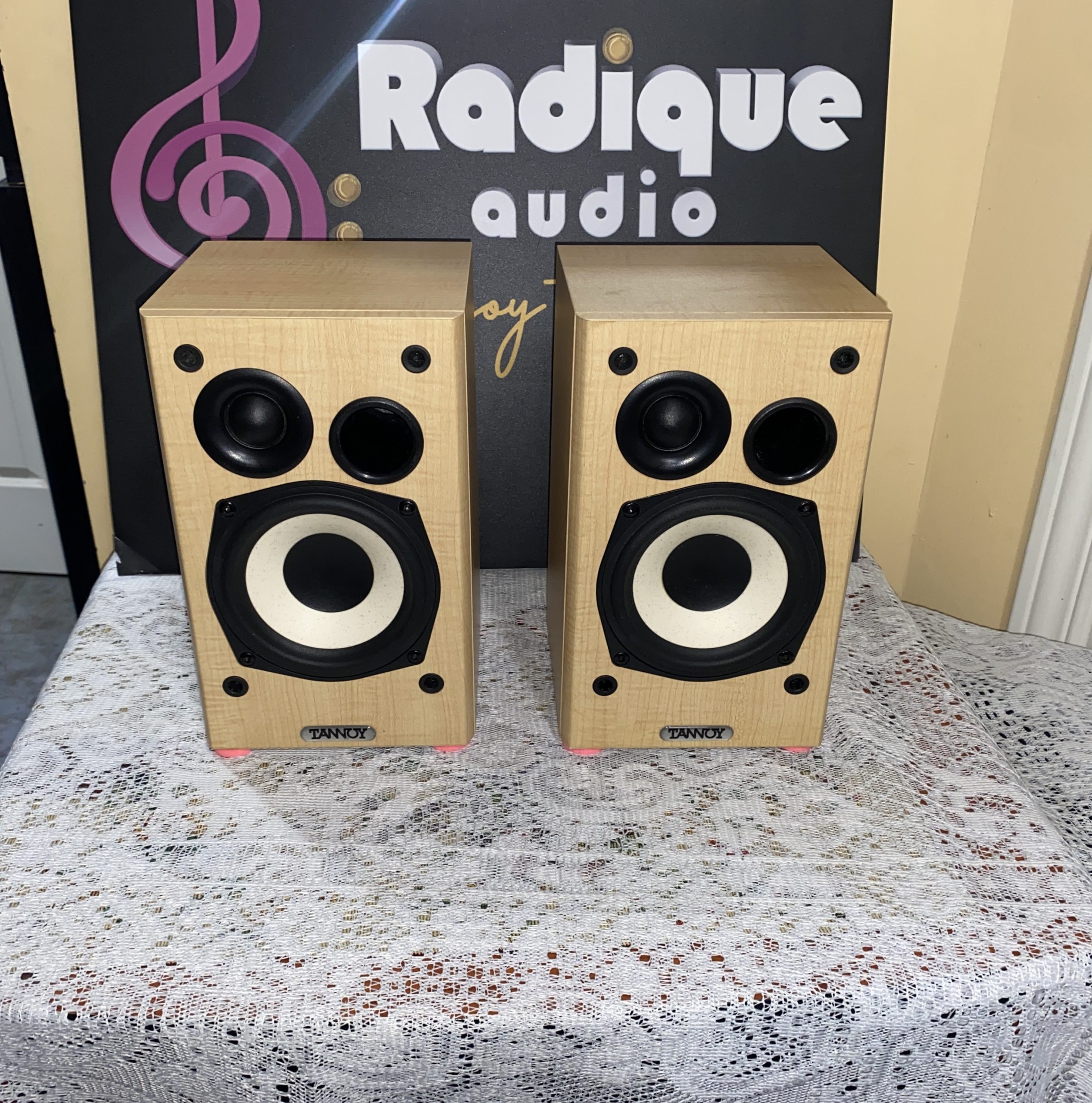 tannoy mxr light maple 1 Tannoy Mercury mxR Bookshelf Speakers - in Light Maple - Image 1