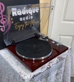 TEAC TN-300 Turntable in Cherry – Like New Condition - Image 3