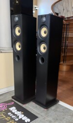 B&W 684 S2 Floorstanding Speakers - Compact, Nautilus Tweeters