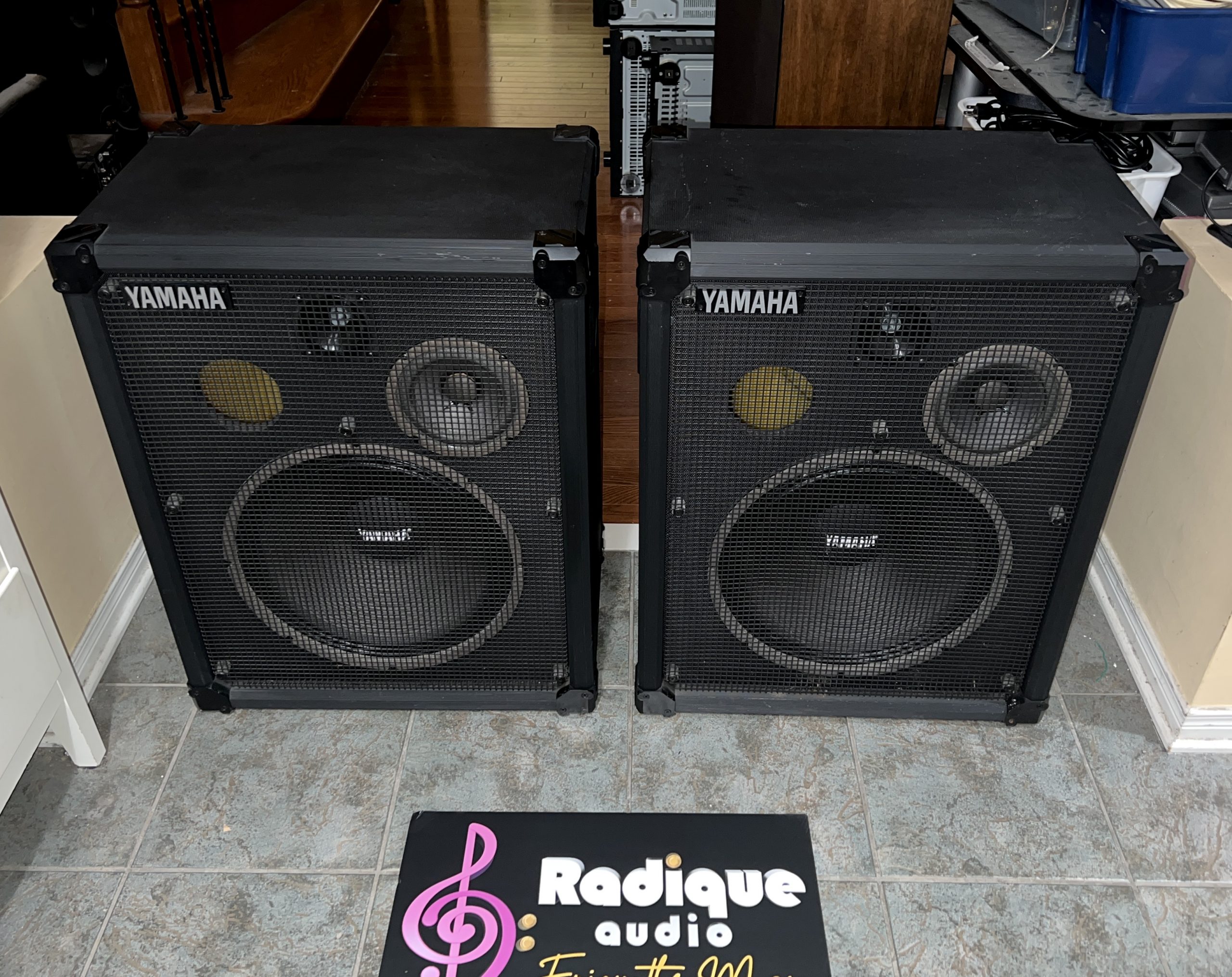Yamaha S115MT 1 Yamaha S115MT PA Speakers, 15" 3-Way, 400W, Made in USA - Image 1