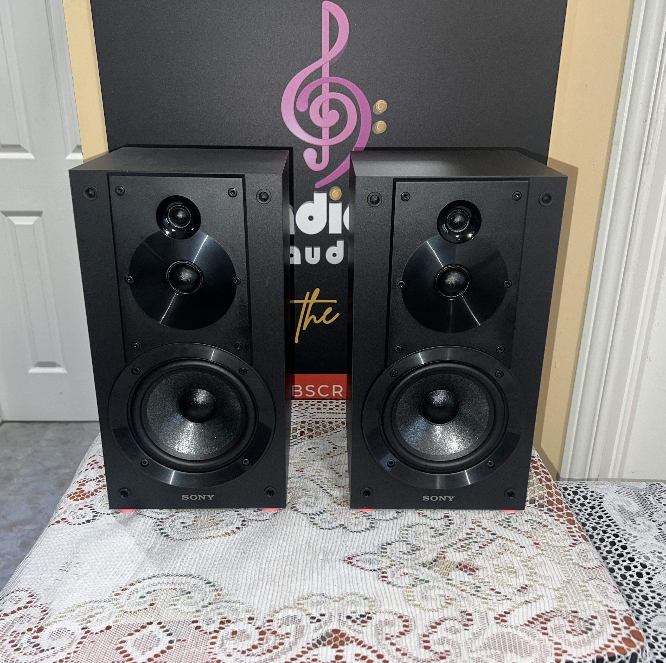 Sony SS-CS5 1 Sony SS-CS5 3-Way Bookshelf Speakers 100W Pair Like New - Image 1