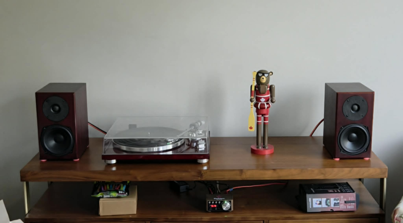 Angi and Al M.'s audio system in Ottawa, Ontario