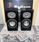 Energy C-100B 2-Way Bookshelf Speakers, Pair, Piano-Gloss