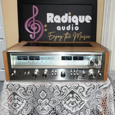 Pioneer SX-880 vintage stereo receiver in custom Ottawa Valley cherry cabinet — front view, silver faceplate and tuning dial