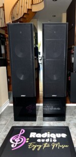 Energy Connoisseur C-8 Tower Speakers, High Gloss Black, Canada - Image 3