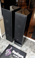Energy Connoisseur C-8 Tower Speakers, High Gloss Black, Canada - Image 4