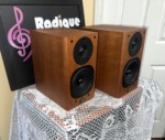 Castle Knight 1 Bookshelf Speakers — Real Wood Cherry, Pair - Image 2
