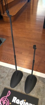Height adjustable Black satellite stands with Oval Bases - Image 3