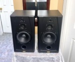 Jamo 3-Way Bookshelf Speakers, Made in Denmark 68