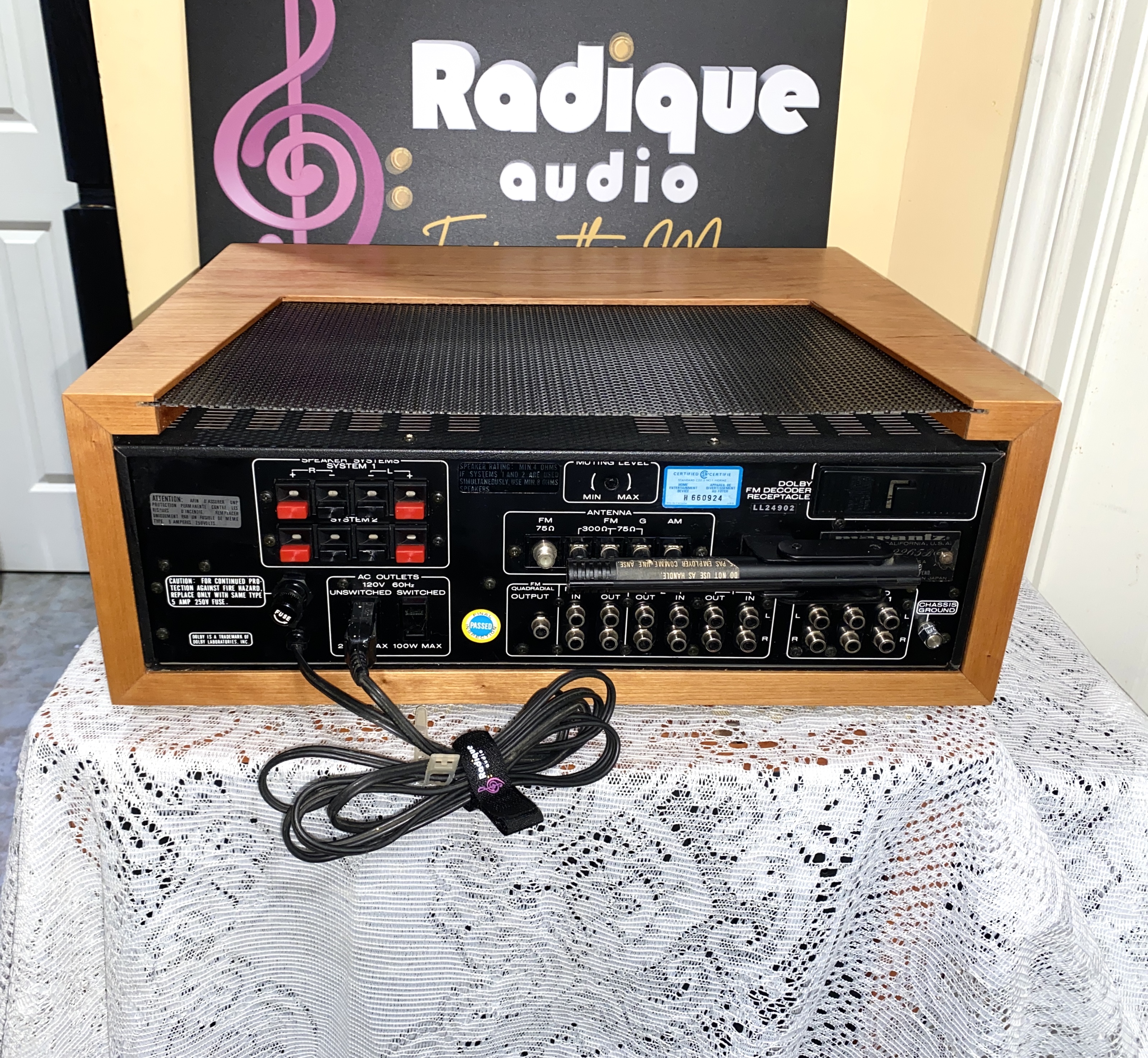 Marantz 2265B Vintage Receiver | 65 WPC | Cherry Cabinet