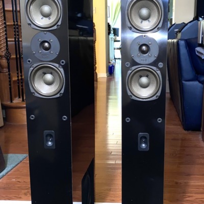 Very impressive 3-Way Floorstanding Speakers from NHT VT-1.2