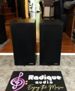 Large, Canadian Made Paradigm 3SE Bookshelf Speakers - Image 3