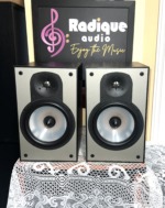 Paradigm Monitor 3 v3 Bookshelf Speakers – 8″ Woofer, Canada