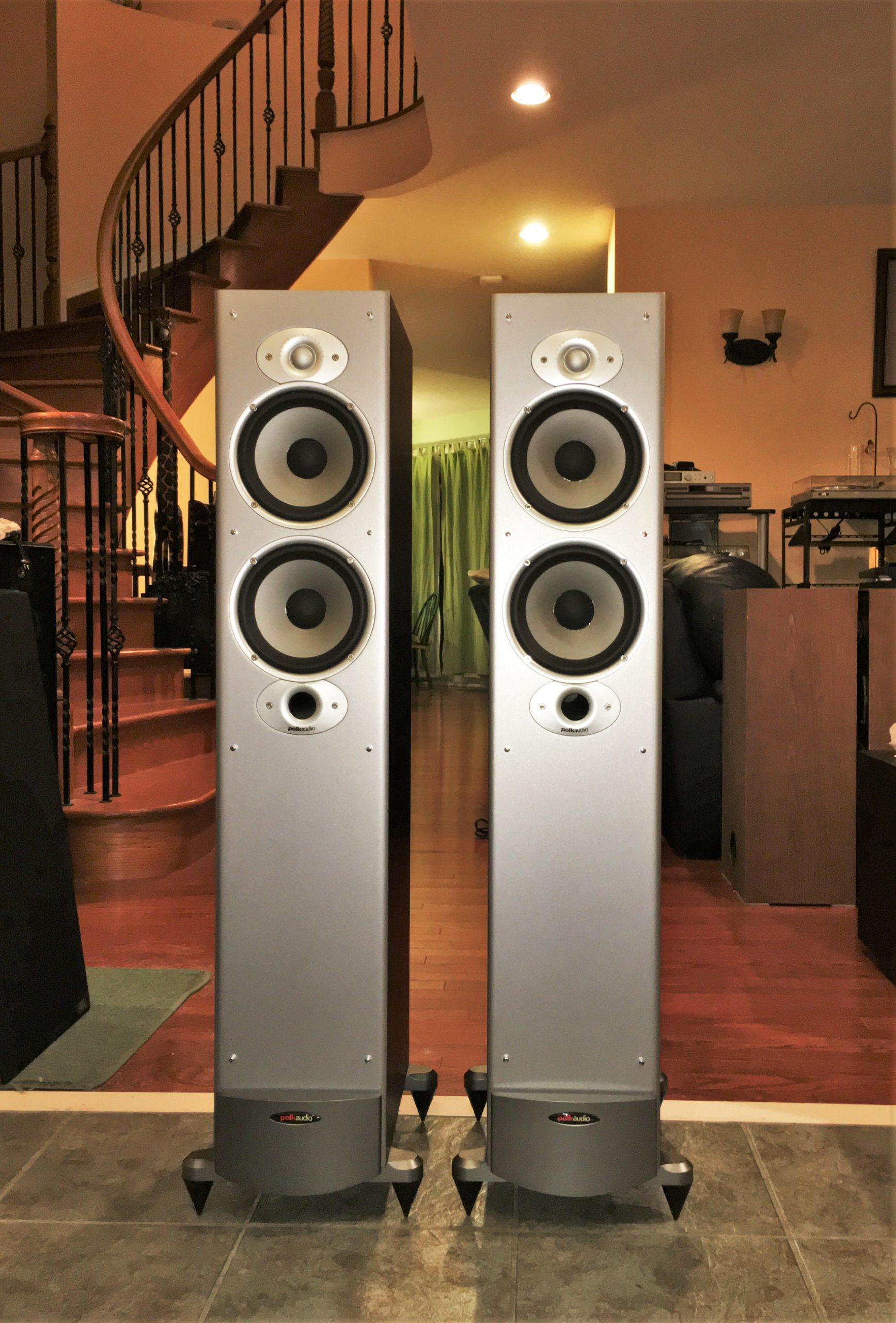 Polk-Audio-3-Driver-Towers-w-Real-Wood-Veneer-RTi8-3-p3-1 Polk Audio 3 Driver Towers w/ Real Wood Veneer RTi8 - Image 1