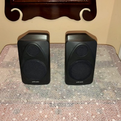 Good quality Polk Audio Satellite Speakers RM1300