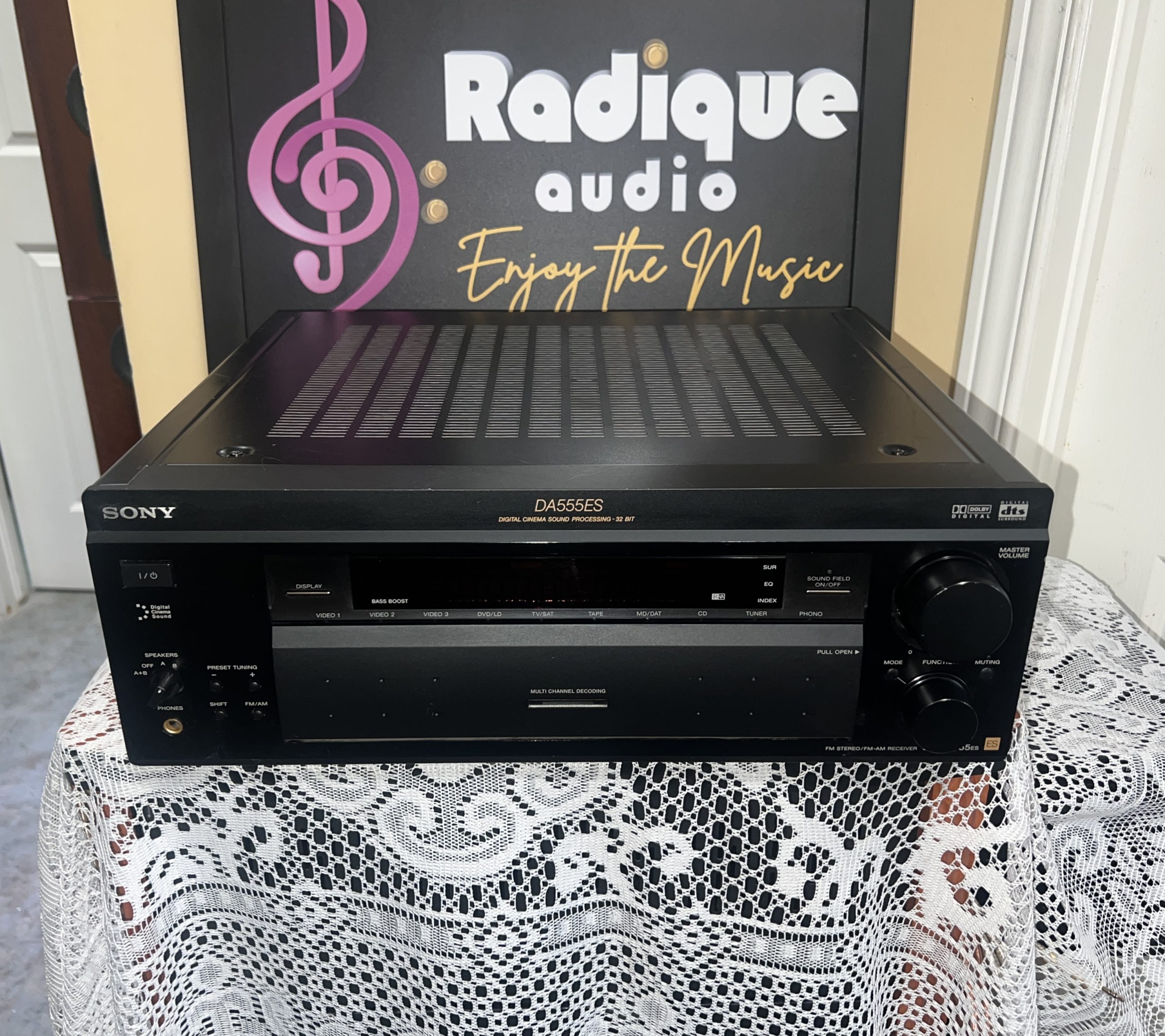 Sony-ES-STR-DA555ES-1-p3 Sony ES STR-DA555ES 5.1 AVR 600W — Phono, Preouts - Image 1
