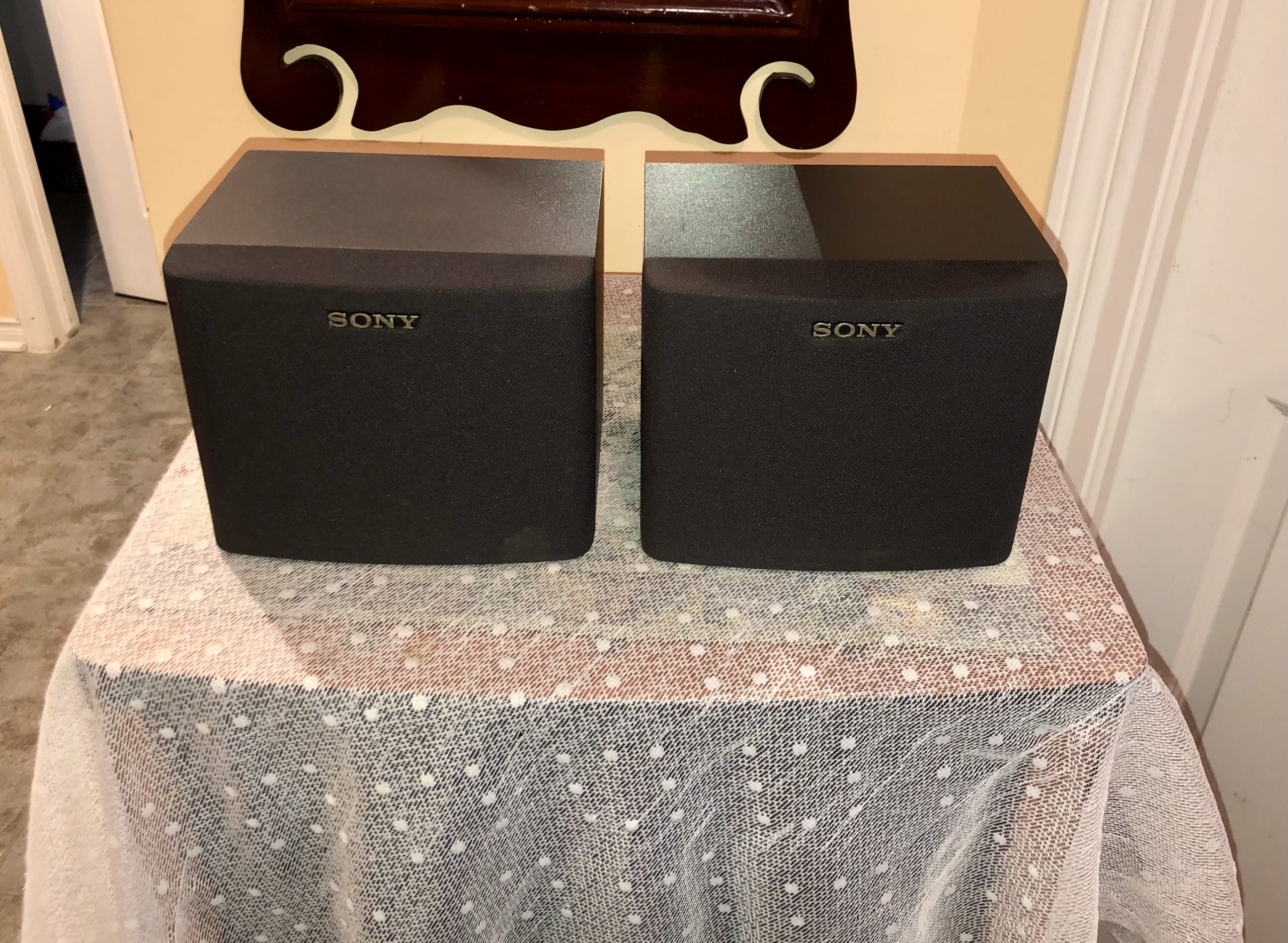 Sony-Surround-Satellite-Speakers-SS-SR100-1-p3 Sony Surround / Satellite Speakers SS-SR100 - Image 1