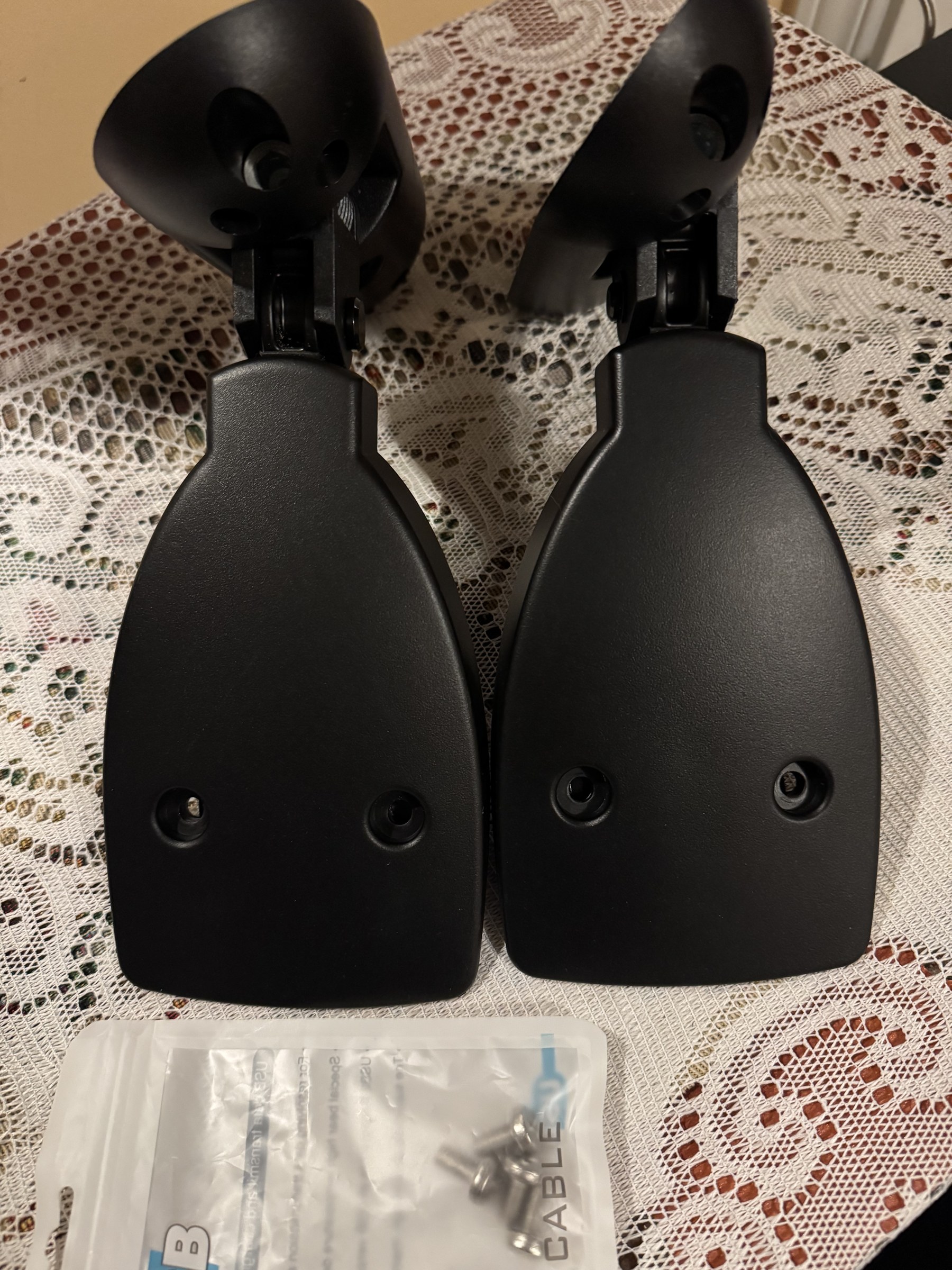 PSB PWB-1 Wall-Mount Brackets for Imagine Mini - Pair PSB PWB-1 wall-mount brackets for Imagine Mini speakers, pair, shown upright with mounting hardware