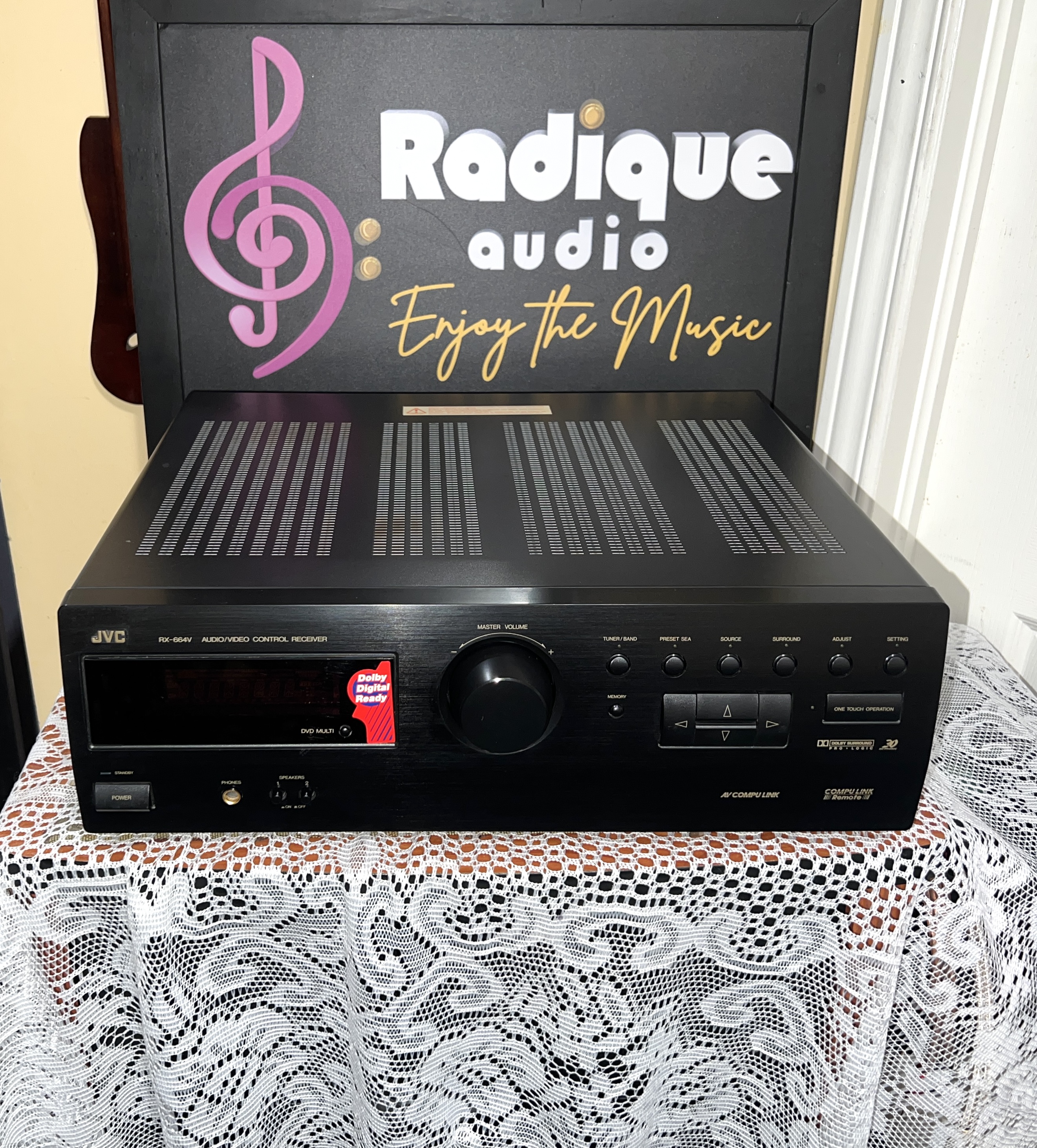 JVC RX-664V 1 JVC RX-664V A/V Receiver — 100W x 5, Phono, SEA EQ, Sub Out - Image 1