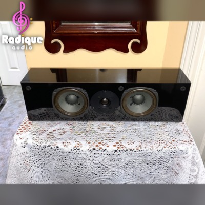 Beautifully engineered NHT Center speaker VS-1.2a